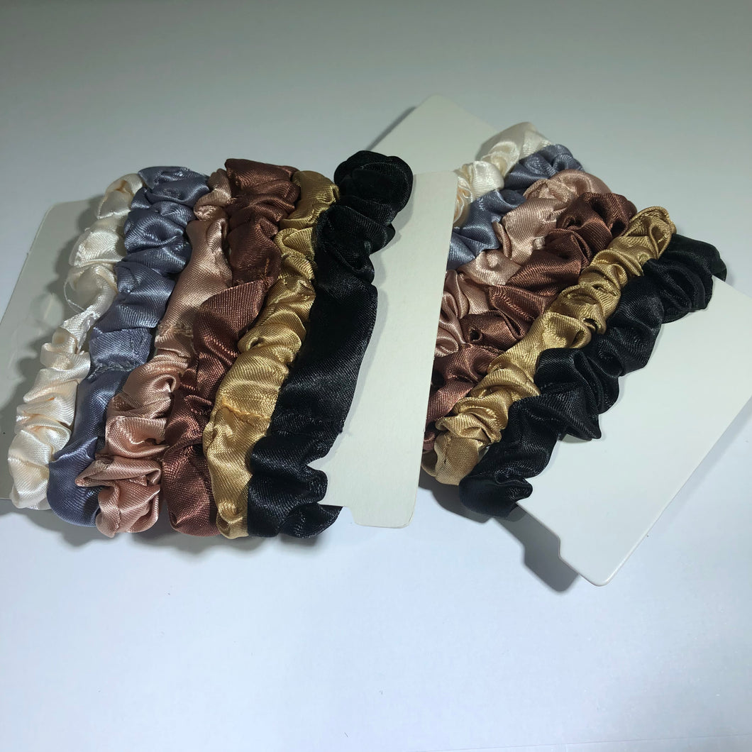 MULTICOLORED SCRUNCHIES (6 PACK)
